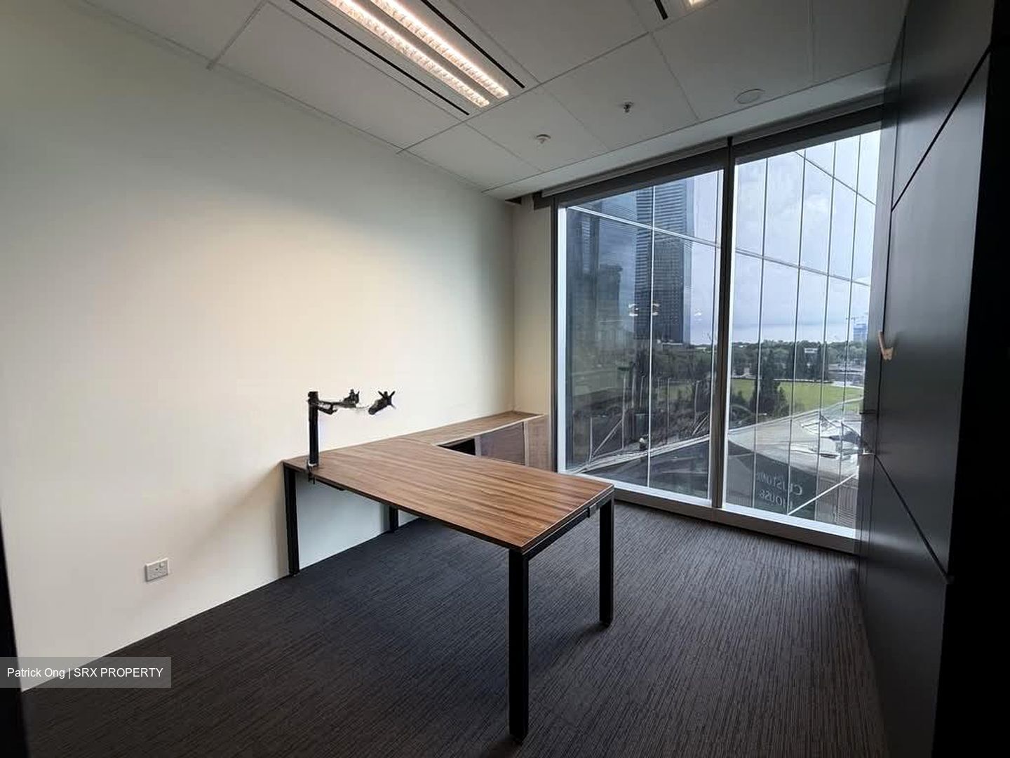 Raffles Place MRT (D1), Office #568099641